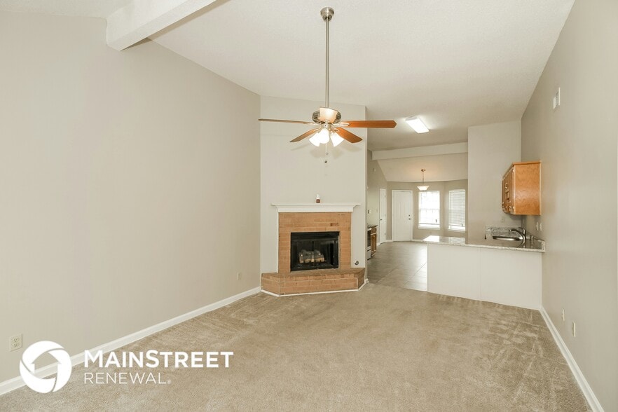 Building Photo - 4141 Shadow Ridge Dr