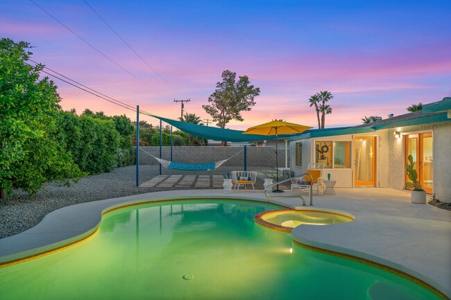 Building Photo - 2627 N Cerritos Rd