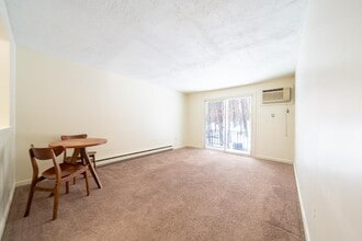 Building Photo - 1 Charleston Ave