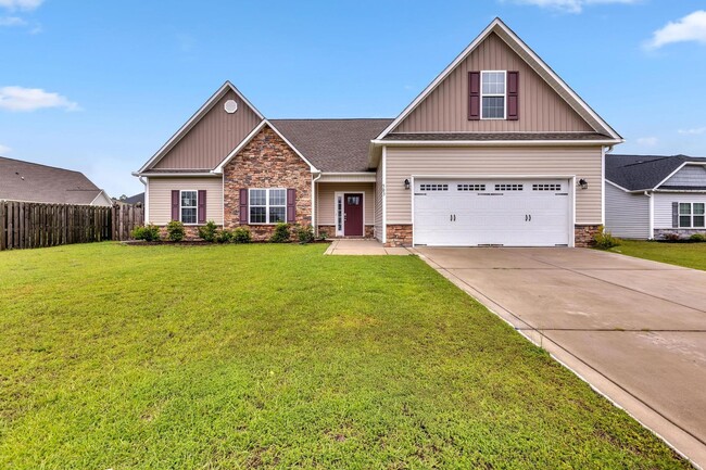 Primary Photo - Large 4 bedroom home available now!