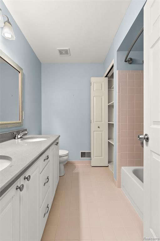 Building Photo - 5648 Whitfield Dr