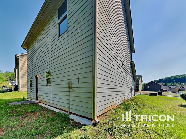 Building Photo - 39 Wyndham Ct