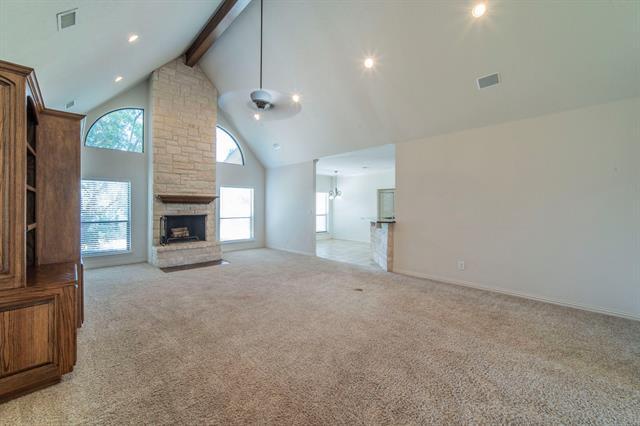 Building Photo - 190 Deer Creek Dr