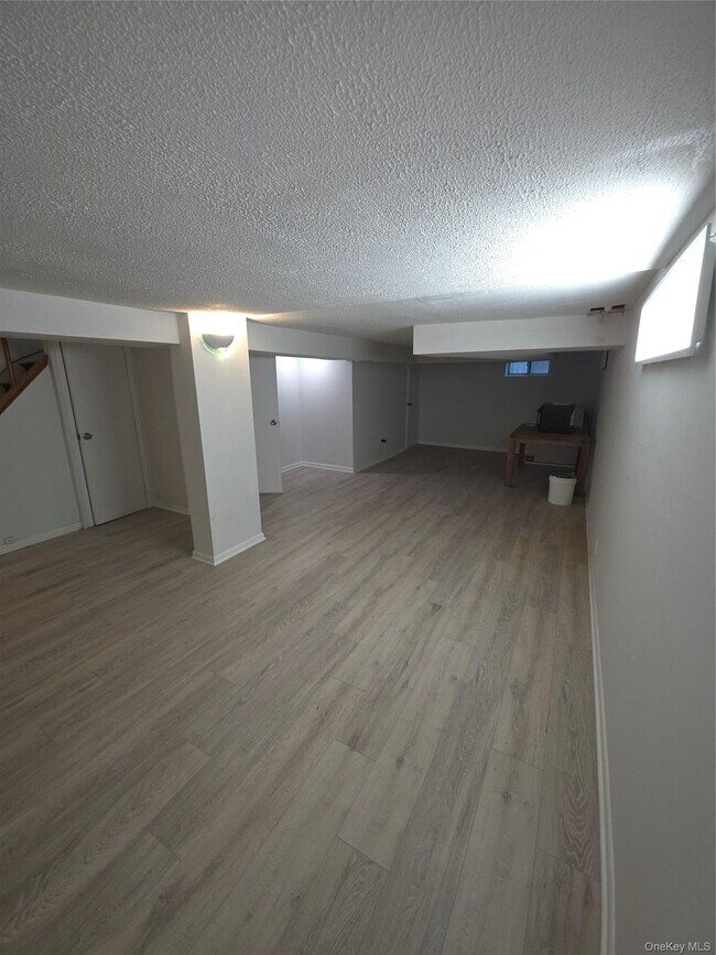 Building Photo - 3766 Bronxwood Ave