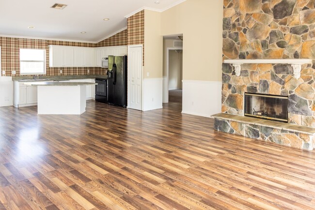 Building Photo - SFH Cape Coral 2301