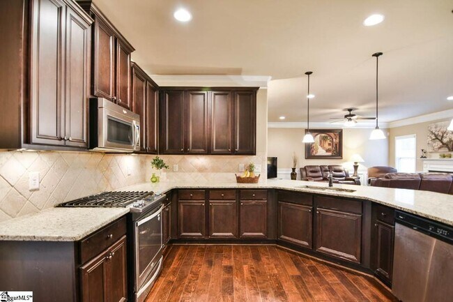 Building Photo - Wonderful 5 Bedroom, 4 Bath Home in Kilgore Farms!!