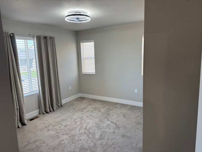 Building Photo - 9891 Hidden Ranch Ct