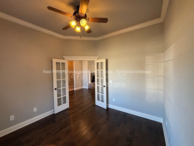 Building Photo - 1919 Sicily Ave