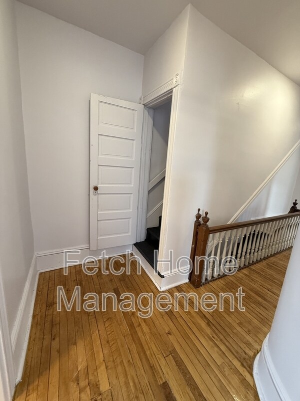 Building Photo - 125 E State St