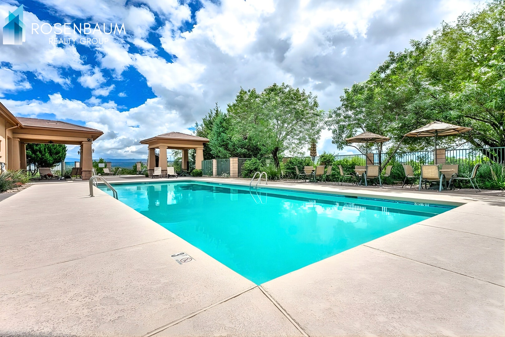 Building Photo - Gorgeous 3-bedrooms, 2-baths home in the desirable Granville community of Prescott Valley!