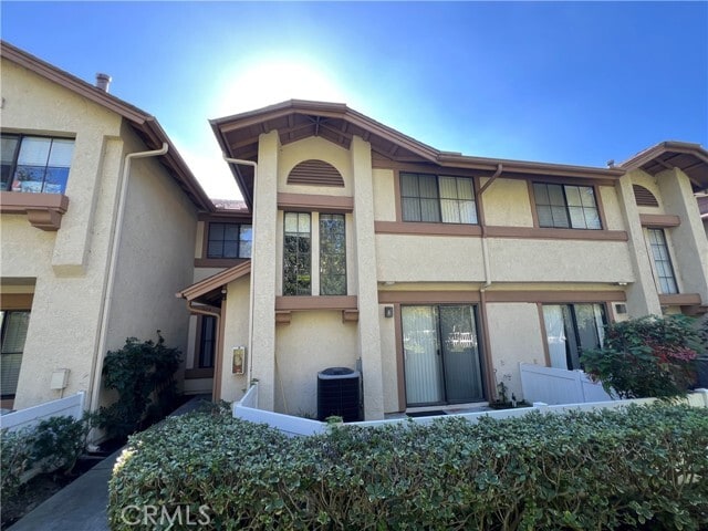 Primary Photo - 3055 Colt Way