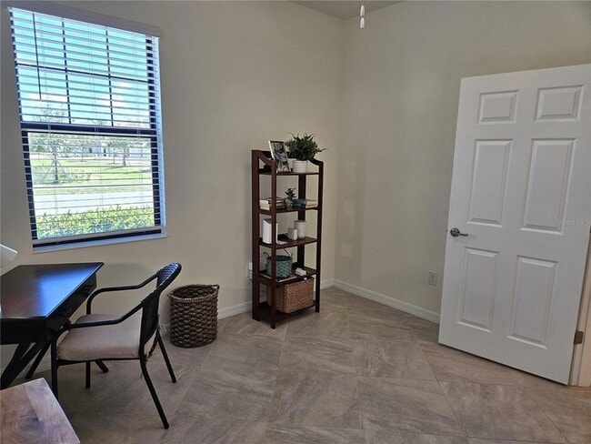 Building Photo - 10042 Crooked Crk Dr
