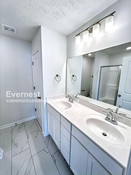 Building Photo - 227 Ansley Wy