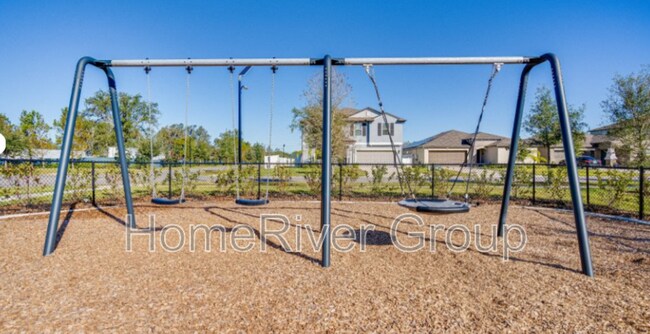 Building Photo - 10411 Alder Green Dr