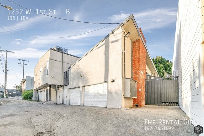 Building Photo - 1252 W 1st St