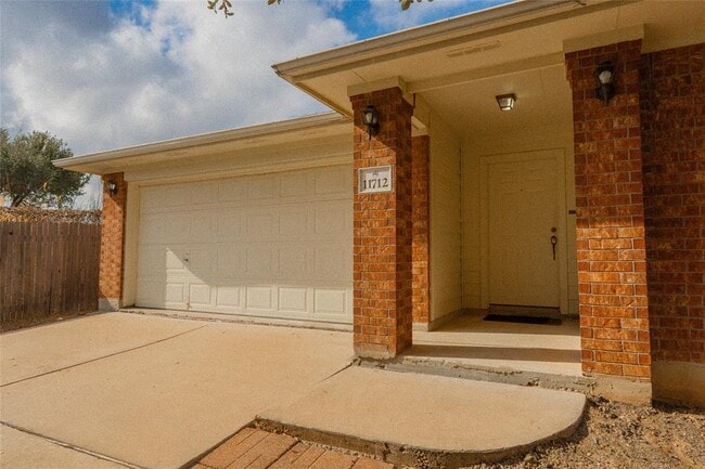 Building Photo - 11712 Dunfries Ln