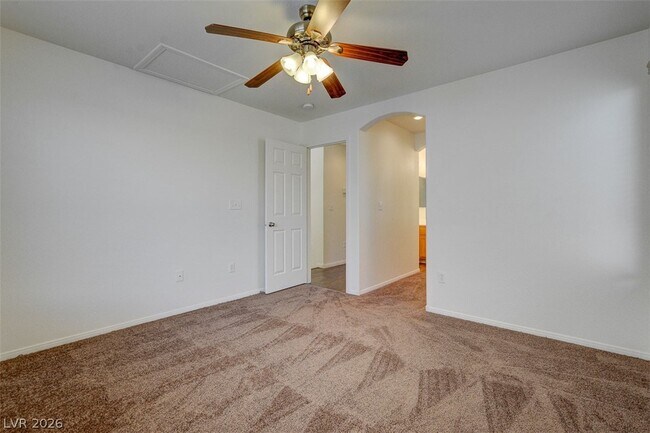 Building Photo - 5003 Groveland Ave