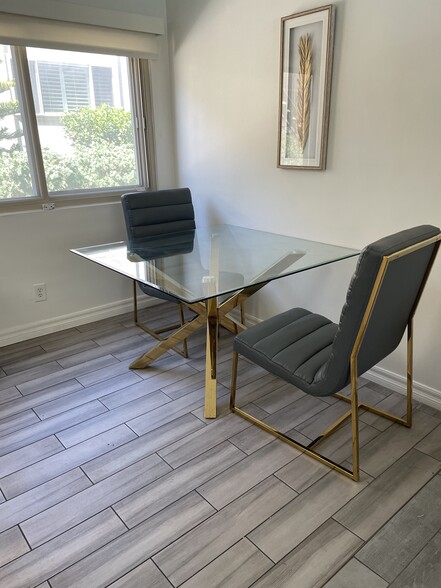 Dining Area - 8650 Belford Ave