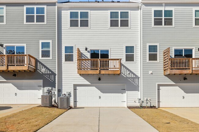 Building Photo - 2259 Horton Pk Dr