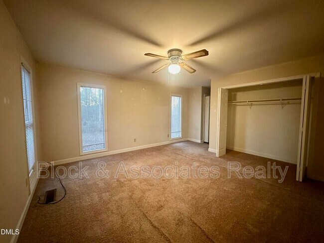 Building Photo - 67 Andrews Store Rd