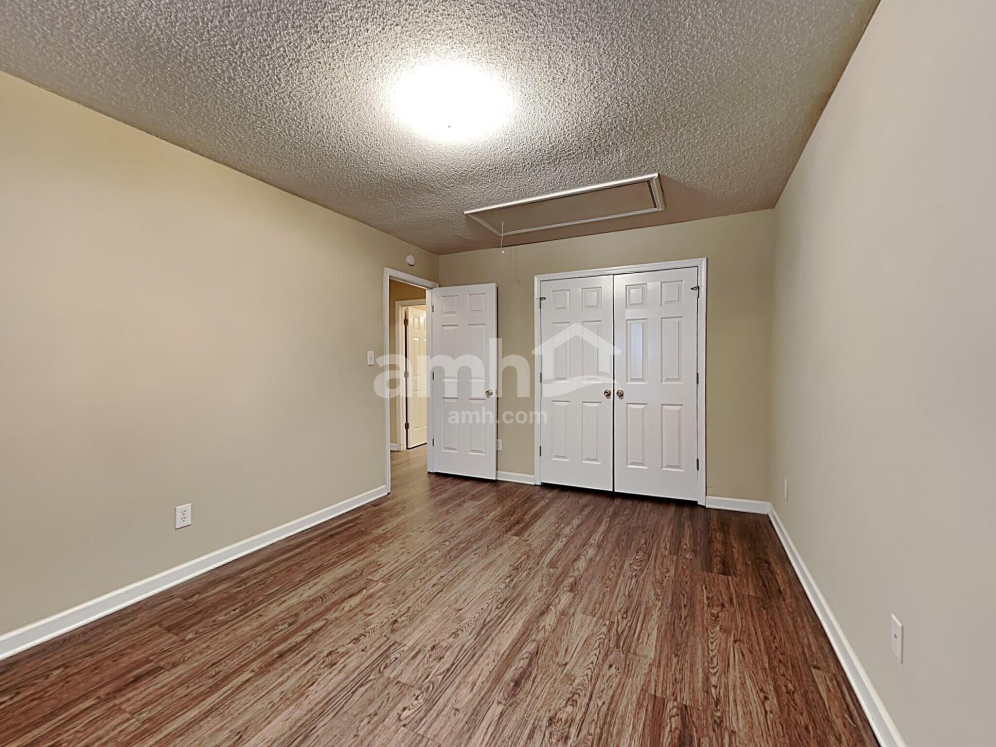 Building Photo - 1732 Ammons Dr