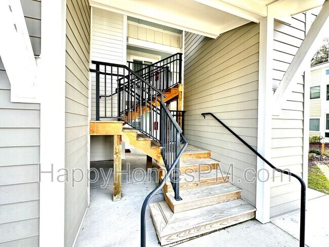 Building Photo - 278 Alexandra Dr