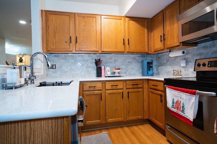 Building Photo - 12964 Pinnacle Dr