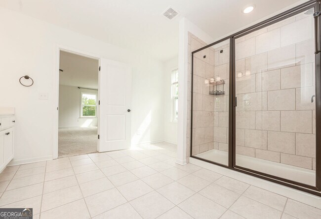 Building Photo - 5575 Coltman Dr