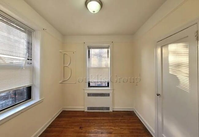 Building Photo - 1 bedroom in BAYSIDE NY 11361