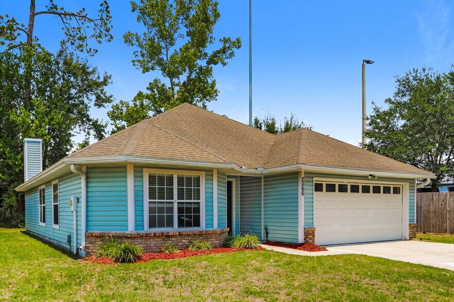 Building Photo - 2066 Tanager Dr