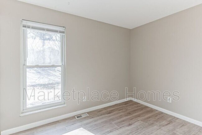 Building Photo - 14537 Greencastle Dr