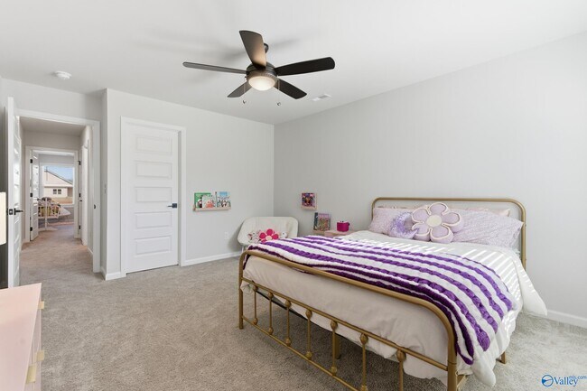 Building Photo - 148 Flintridge Dr