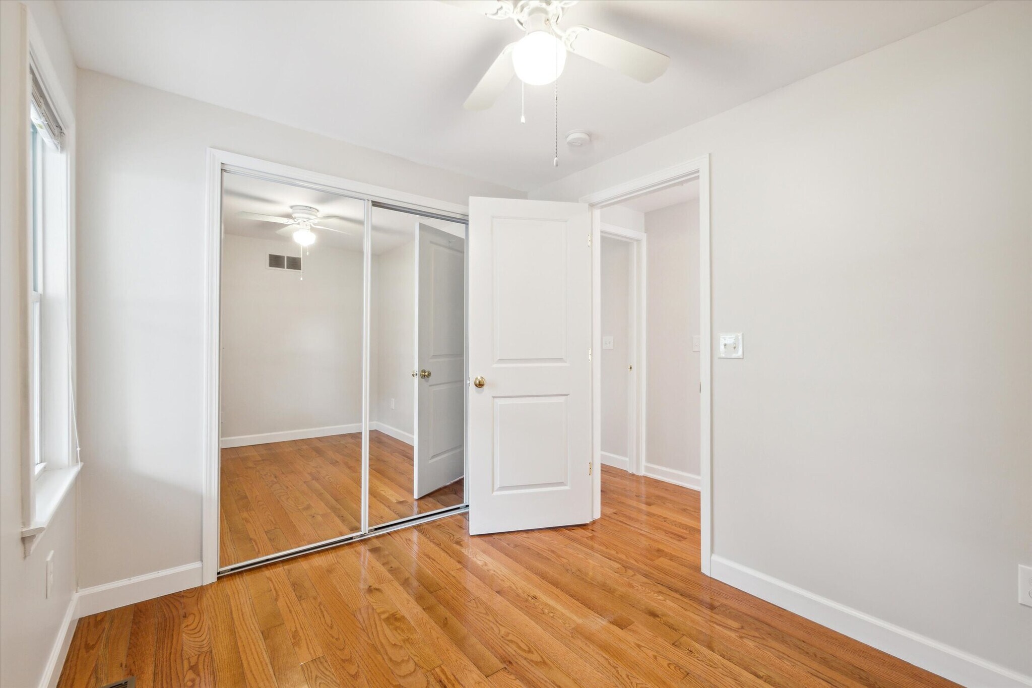 Building Photo - 84 Vernier Rd