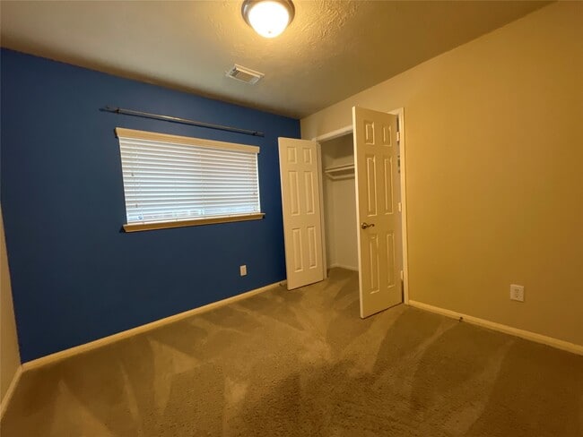 Building Photo - 893 Bent Sail Ln