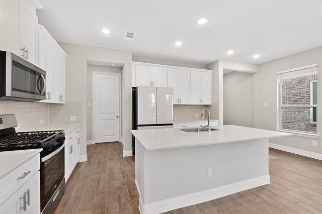 Building Photo - 900 Heart Reef Rd