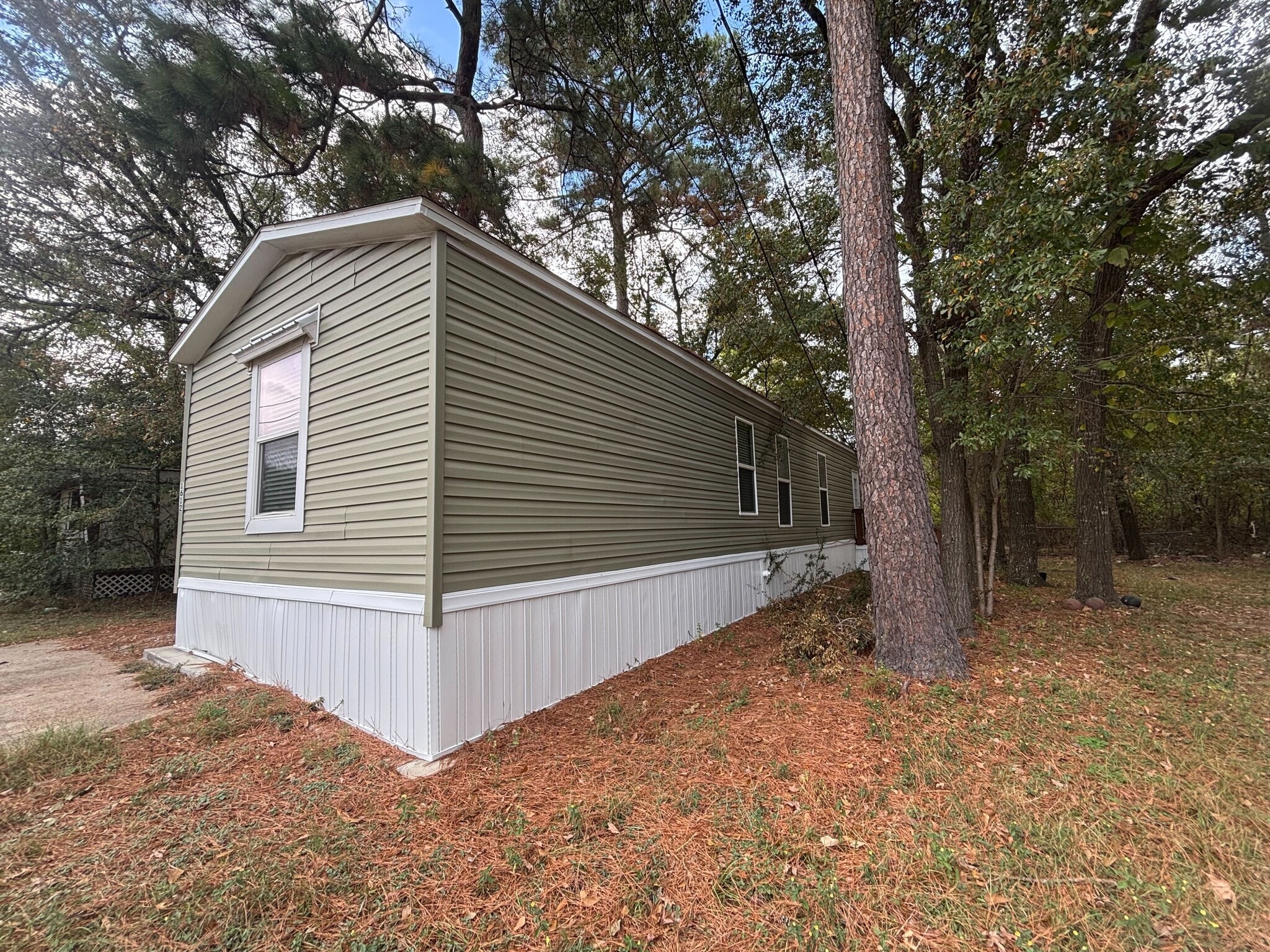 Building Photo - 1612 N 6th St