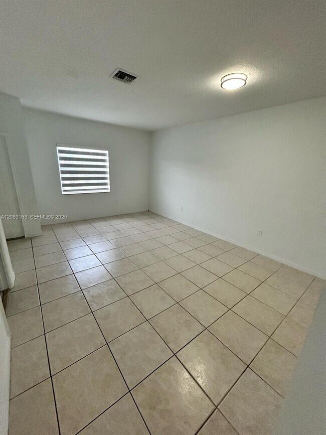 Building Photo - 5737 NW 114th Path