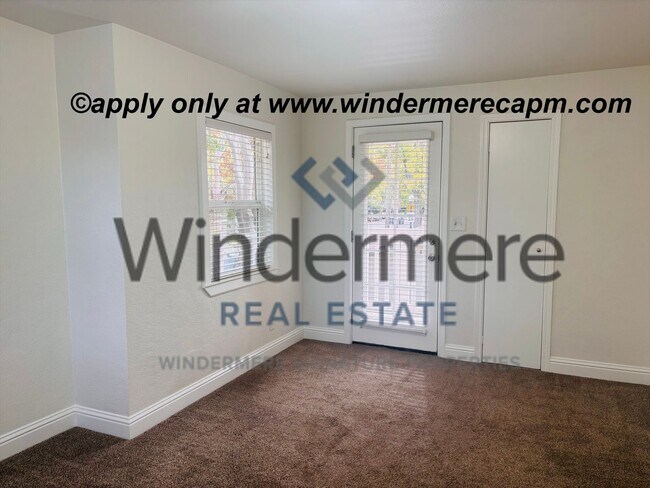 Building Photo - Charming, Bright & Clean 2-Story Home with...