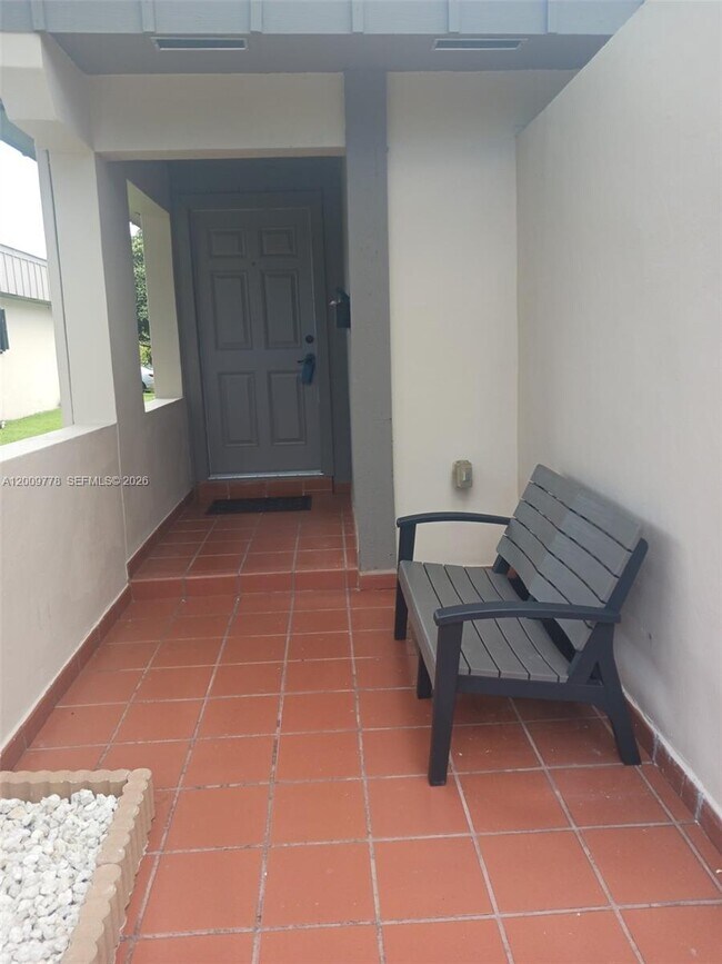 Building Photo - 7440 SW 105th Pl