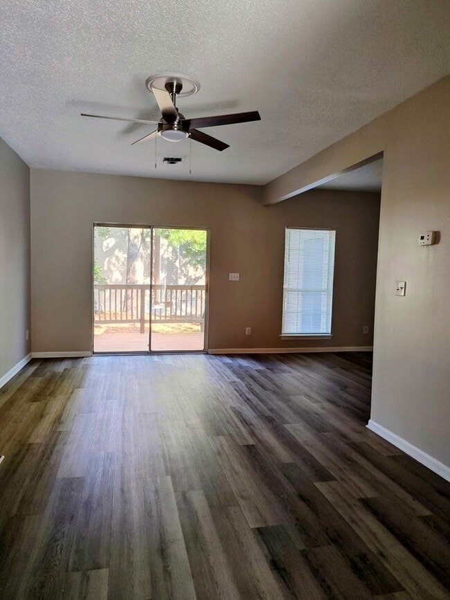 Building Photo - 5361 Gardner Ct