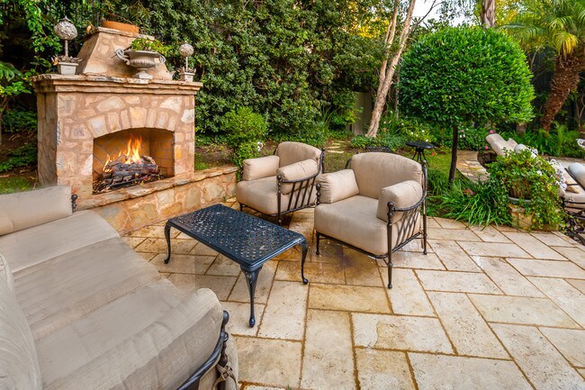 Building Photo - 525 S Westgate Ave