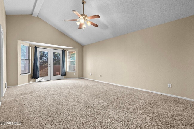 Building Photo - 3820 Tierra Campa Dr