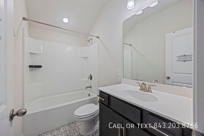 Building Photo - 803 Lachicotte Creek Dr