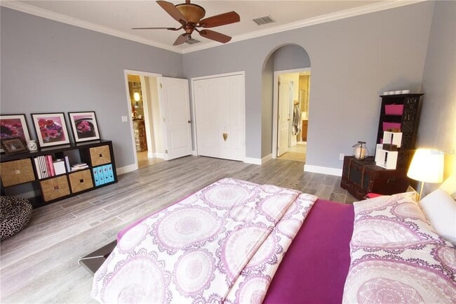 Building Photo - 2640 Hazel Grove Ln