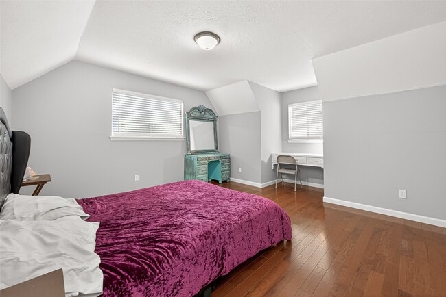 Building Photo - 3815 Fernglade Dr