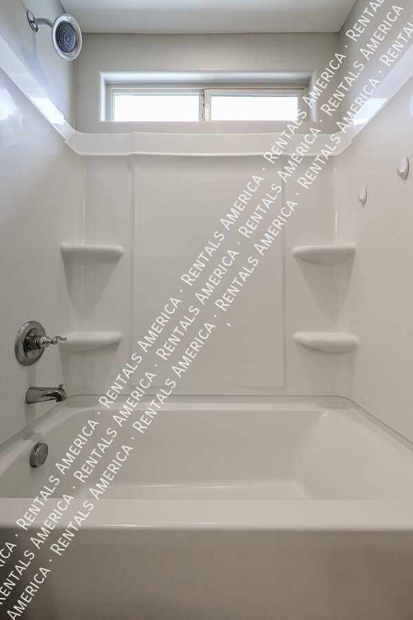 Building Photo - 263 N 69th Pl