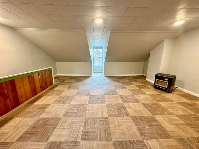 Building Photo - 1825 Rialto St