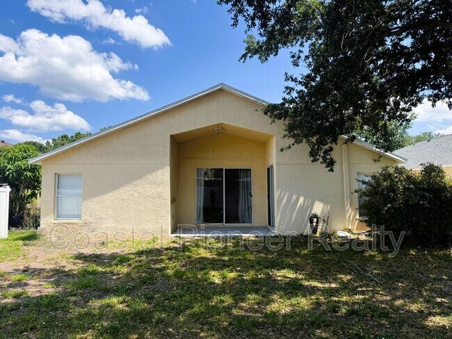 Building Photo - 2345 Roanoke Springs Dr