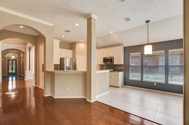 Building Photo - 1110 Parkhaven Ln