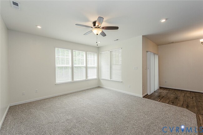 Building Photo - 18353 Palisades Ct